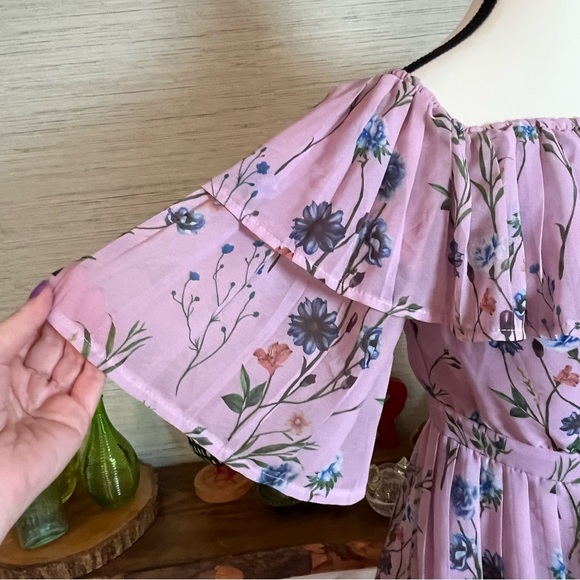 Etik@ Purple Floral Dress Mini Pleated Off-the-shoulder Woman’s Size Medium - Picture 3 of 7